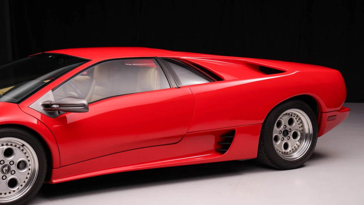 1991 Lamborghini Diablo - Image 20 of 31