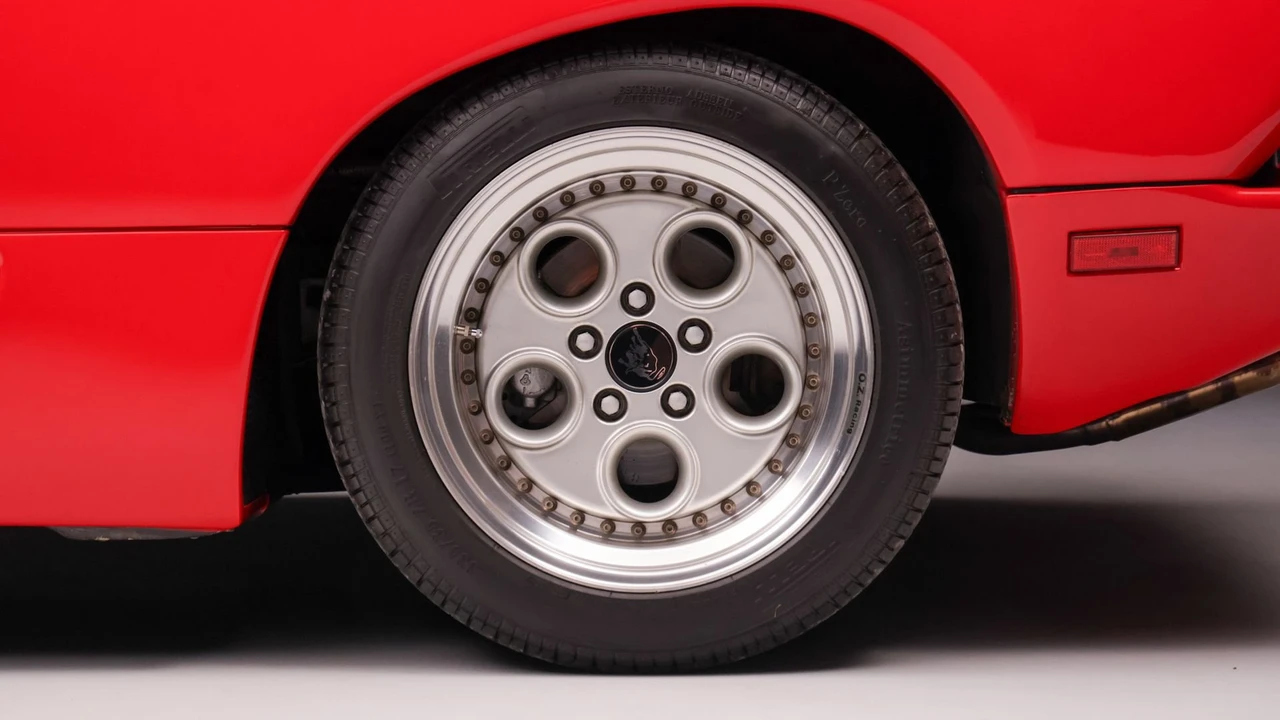 1991 Lamborghini Diablo - Image 26 of 31