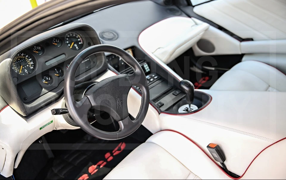 1991 Lamborghini Diablo - Image 11 of 20