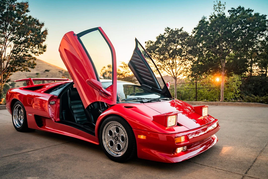 1991 Lamborghini Diablo - Image 2 of 31