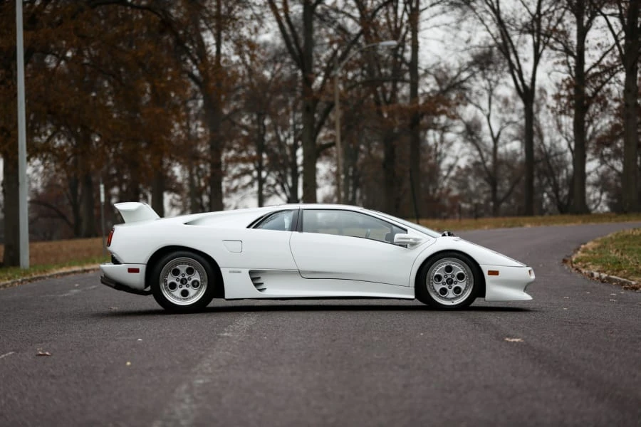 1991 Lamborghini Diablo - Image 2 of 12
