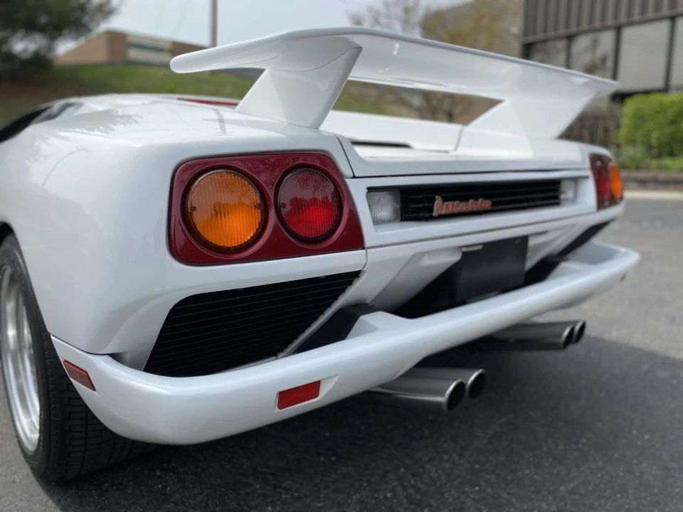 1991 Lamborghini Diablo - Image 27 of 31