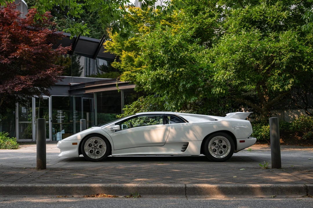 1991 Lamborghini Diablo - Image 16 of 31