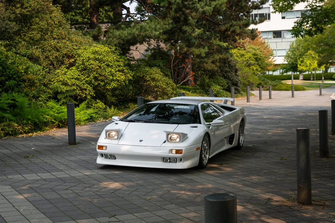 1991 Lamborghini Diablo - Image 2 of 31