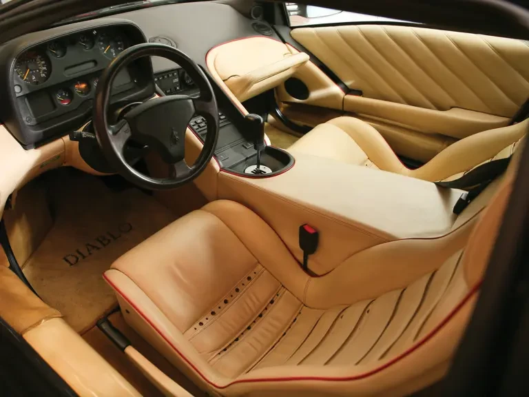 1991 Lamborghini Diablo - Image 5 of 25