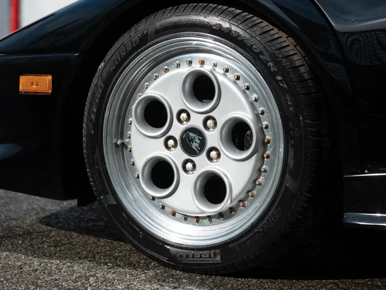 1991 Lamborghini Diablo - Image 16 of 23
