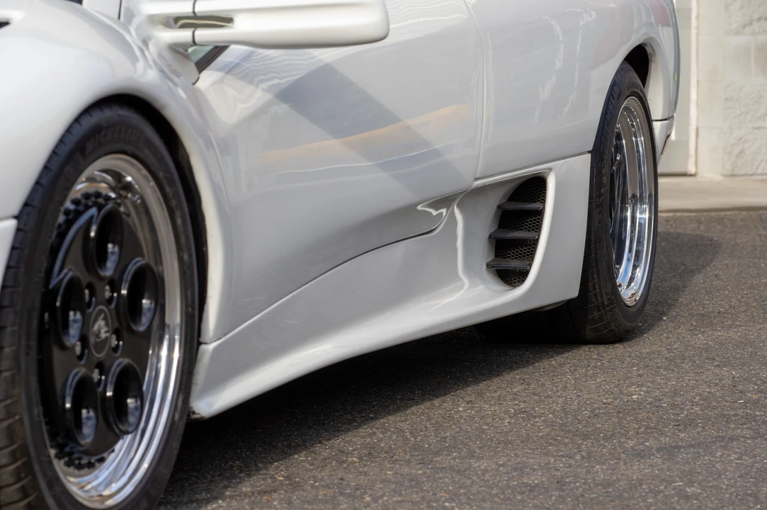 1991 Lamborghini Diablo - Image 29 of 31