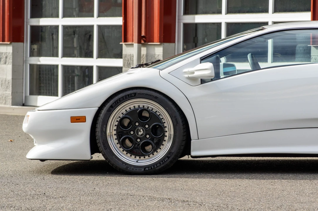 1991 Lamborghini Diablo - Image 12 of 31