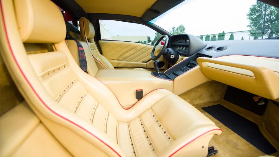 1991 Lamborghini Diablo - Image 5 of 12