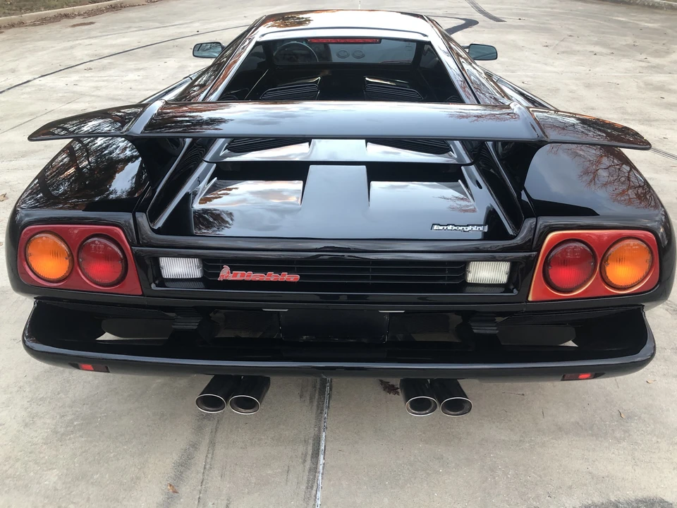 1991 Lamborghini Diablo - Image 11 of 31