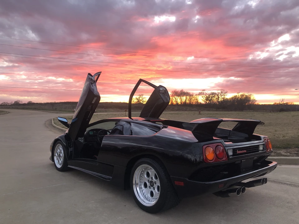 1991 Lamborghini Diablo - Image 25 of 31
