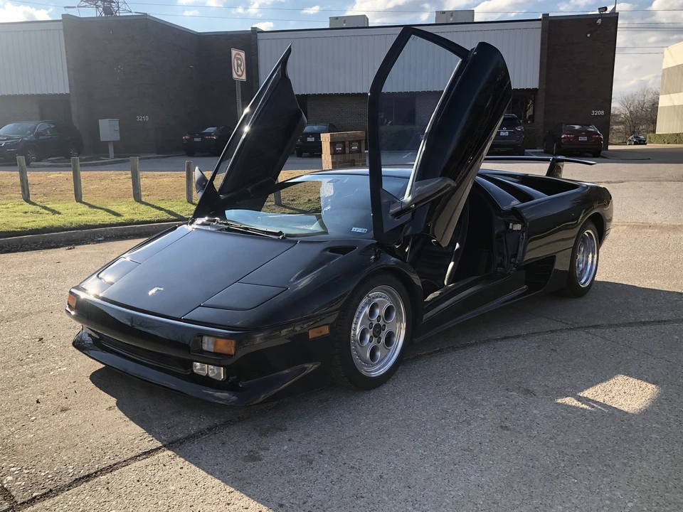 1991 Lamborghini Diablo - Image 19 of 31