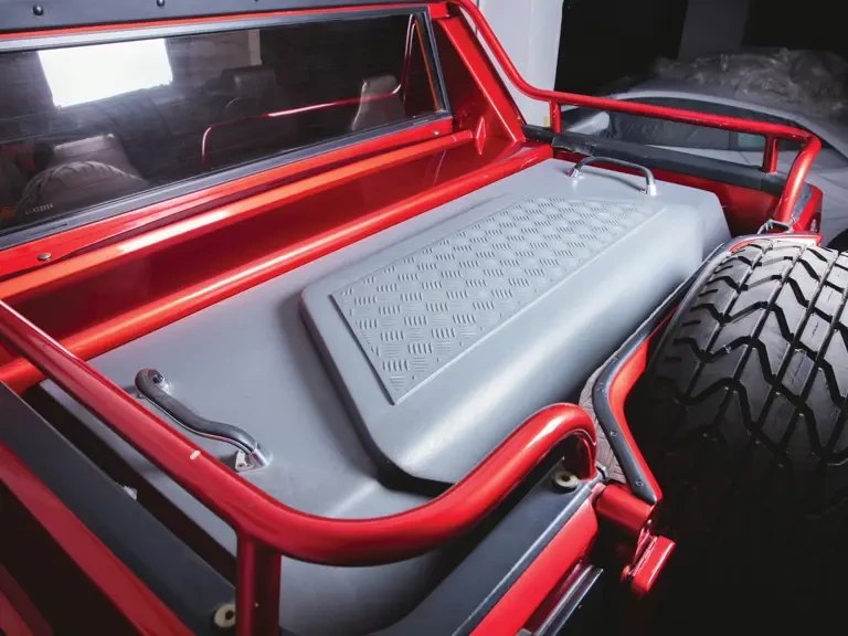 1991 Lamborghini LM002 - Image 24 of 27
