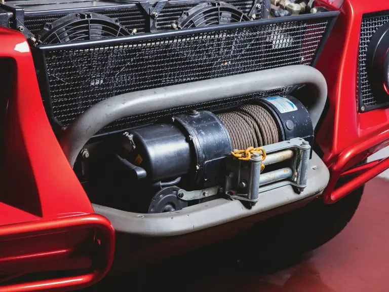 1991 Lamborghini LM002 - Image 25 of 27