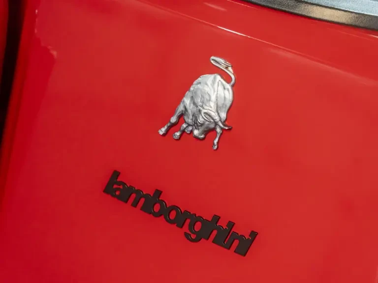1991 Lamborghini LM002 - Image 29 of 31