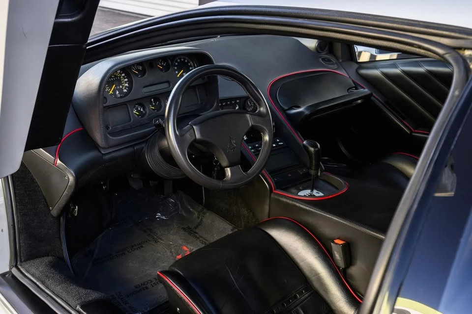 1991 Lamborghini Diablo - Image 12 of 16