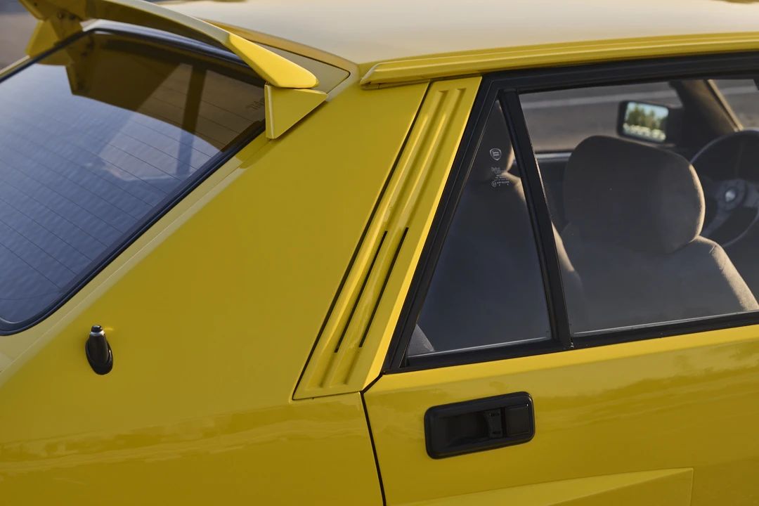 1991 Lancia Delta 1st Gen - Image 30 of 31