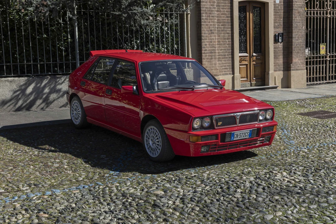 1992 Lancia Delta 1st Gen - Image 11 of 31