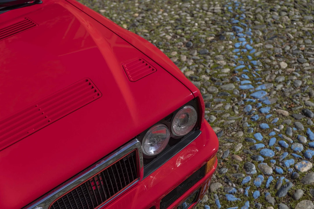 1992 Lancia Delta 1st Gen - Image 21 of 31