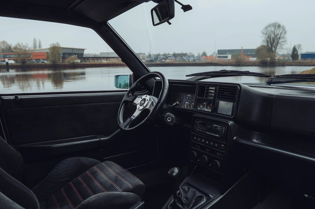 1991 Lancia Delta 1st Gen - Image 30 of 31
