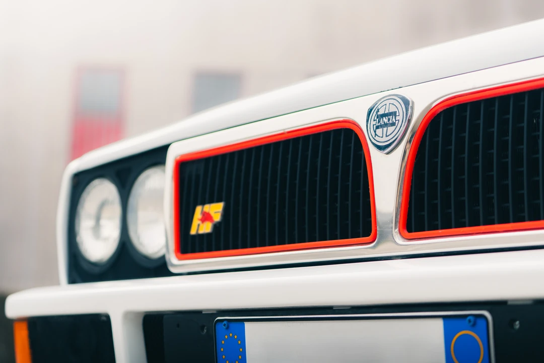1991 Lancia Delta 2nd Gen - Image 16 of 31