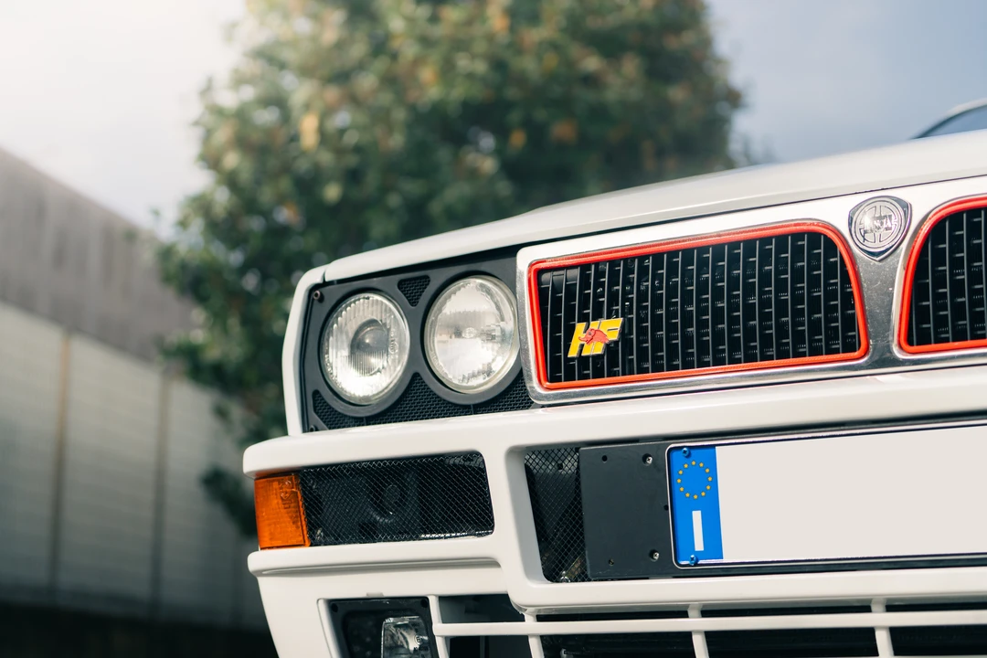 1991 Lancia Delta 2nd Gen - Image 24 of 31