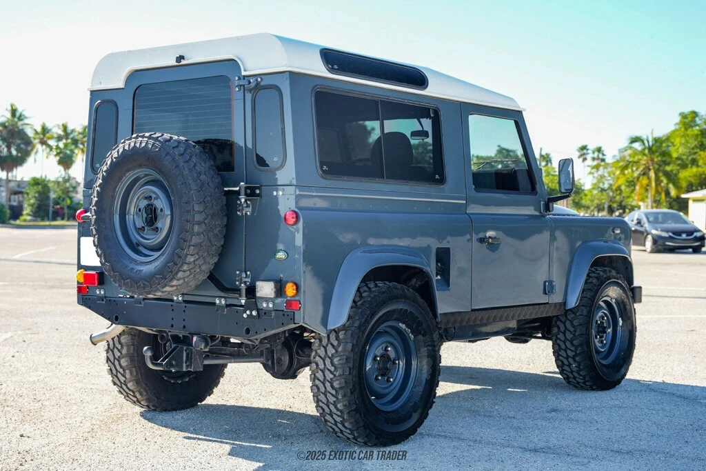 1991 Land Rover Defender - Image 8 of 12