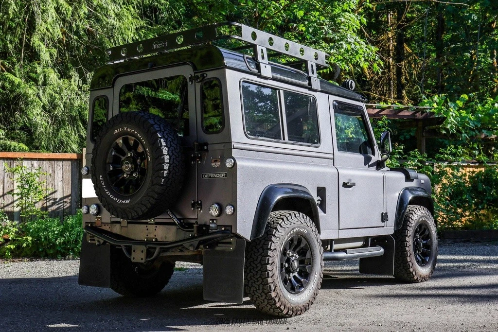 1991 Land Rover Defender 90 - Image 8 of 12