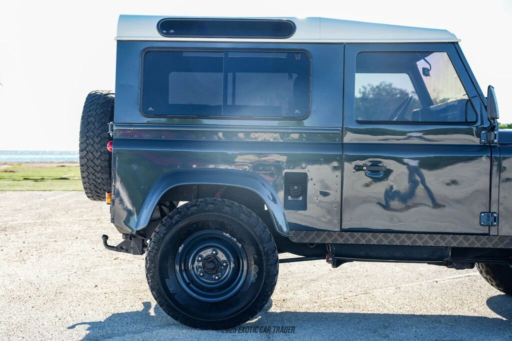 1991 Land Rover Defender - Image 10 of 12