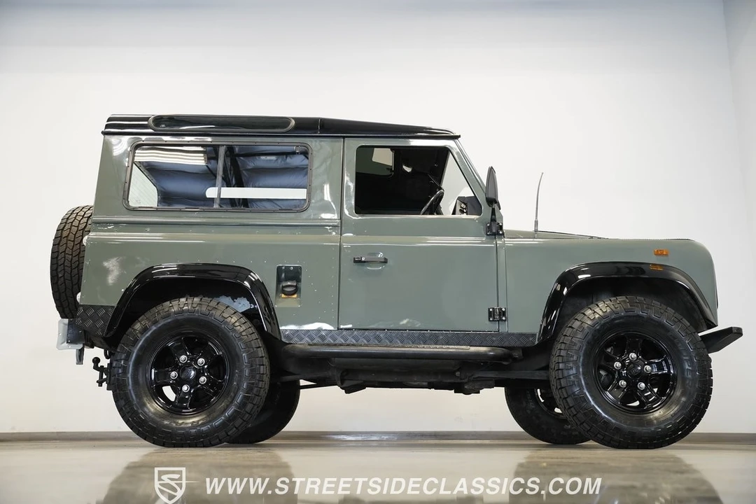 1991 Land Rover Defender - Image 17 of 21