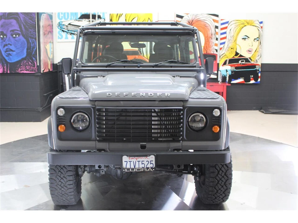 1991 Land Rover Defender 110 - Image 7 of 31