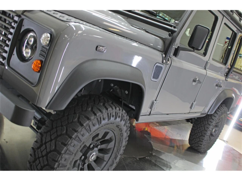 1991 Land Rover Defender 110 - Image 13 of 31