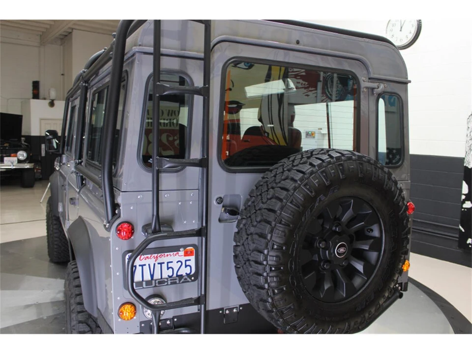 1991 Land Rover Defender 110 - Image 23 of 31