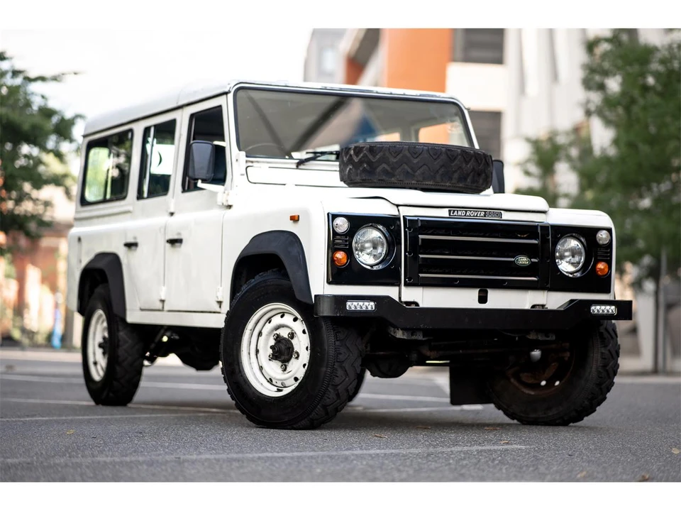 1991 Land Rover Defender 110 - Image 5 of 31