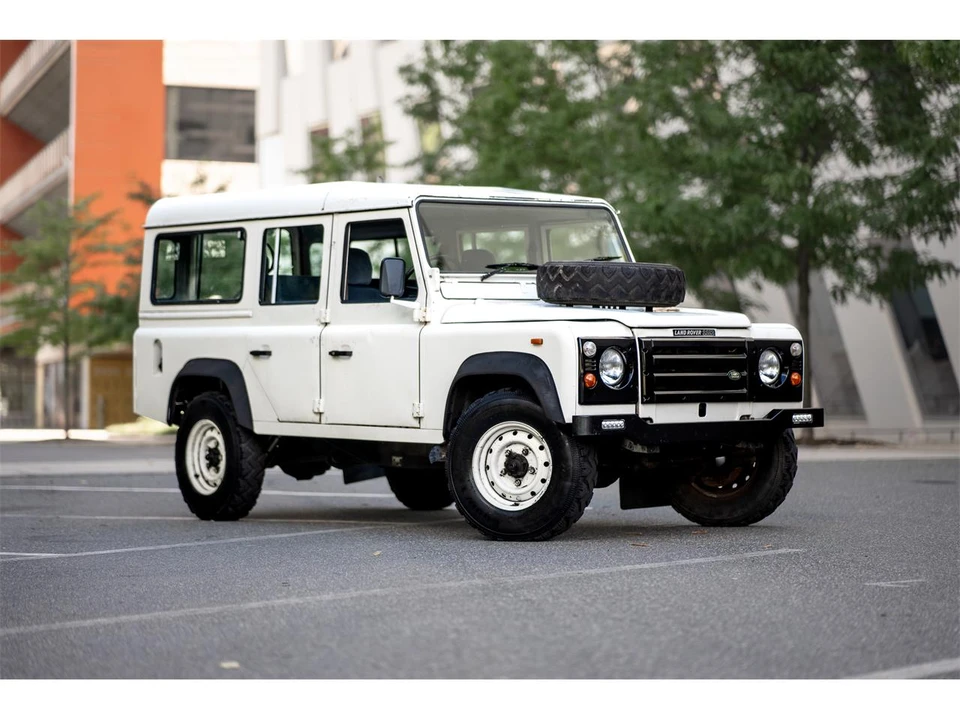 1991 Land Rover Defender 110 - Image 8 of 31