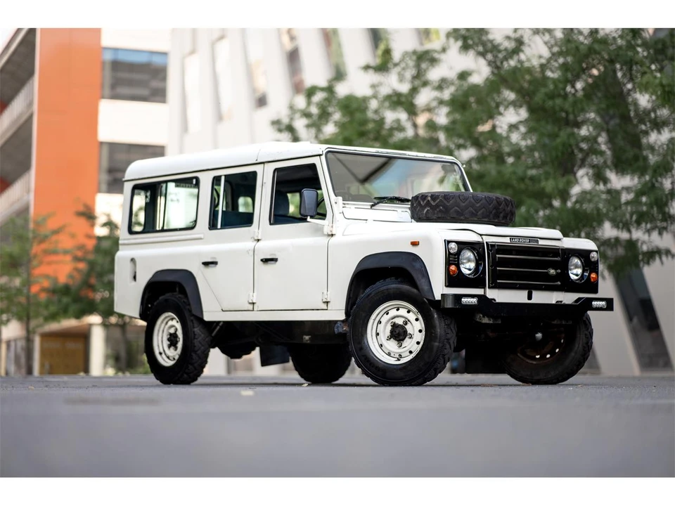 1991 Land Rover Defender 110 - Image 9 of 31