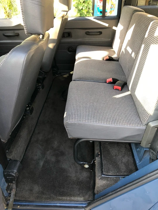 1991 Land Rover Defender 110 - Image 15 of 21