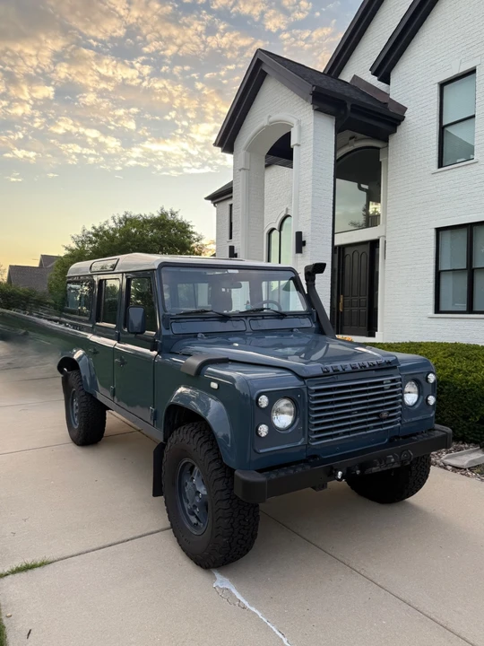 1991 Land Rover Defender 110 - Image 3 of 21