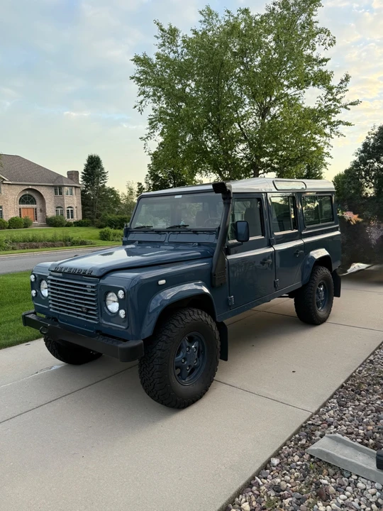 1991 Land Rover Defender 110 - Image 9 of 21