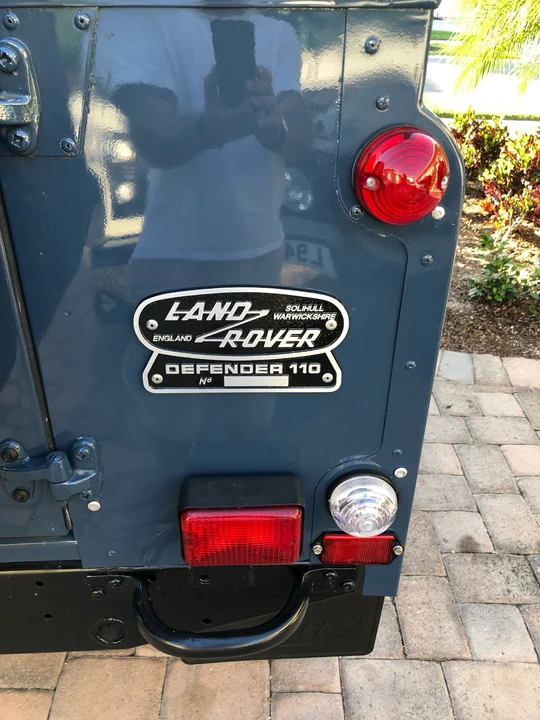 1991 Land Rover Defender 110 - Image 7 of 21