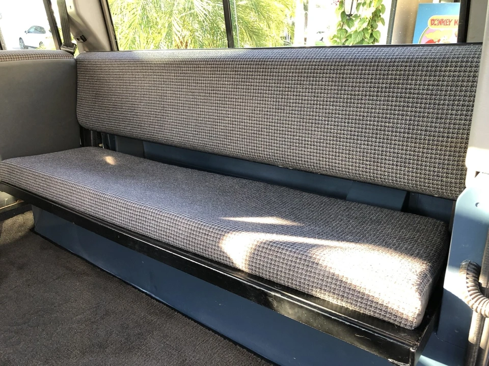 1991 Land Rover Defender 110 - Image 17 of 21