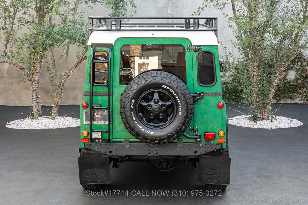 1991 Land Rover Defender 110 - Image 6 of 24