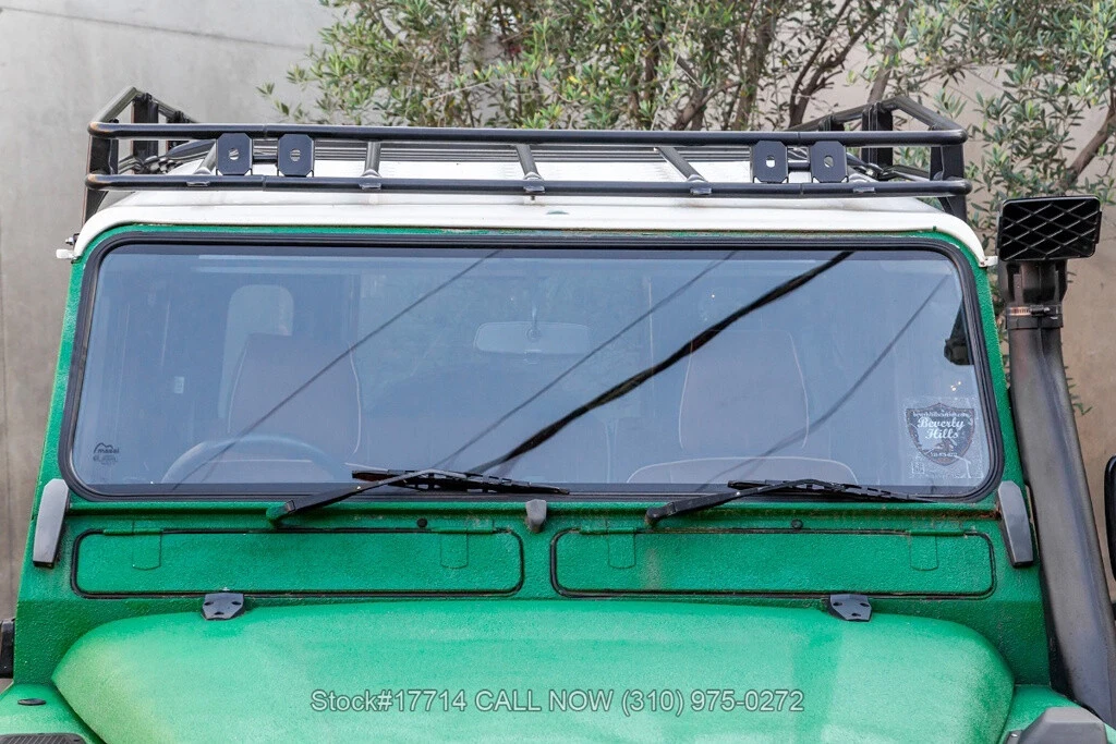 1991 Land Rover Defender 110 - Image 9 of 12