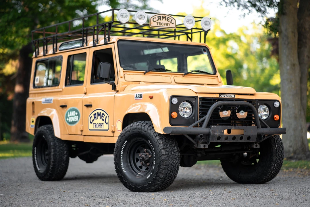 1991 Land Rover Defender 110 - Image 11 of 31