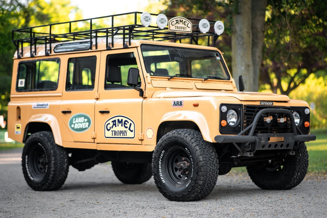 1991 Land Rover Defender 110 - Image 5 of 31