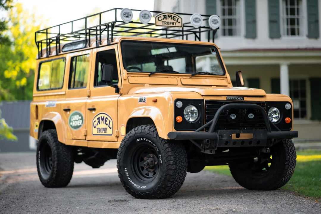 1991 Land Rover Defender 110 - Image 16 of 31