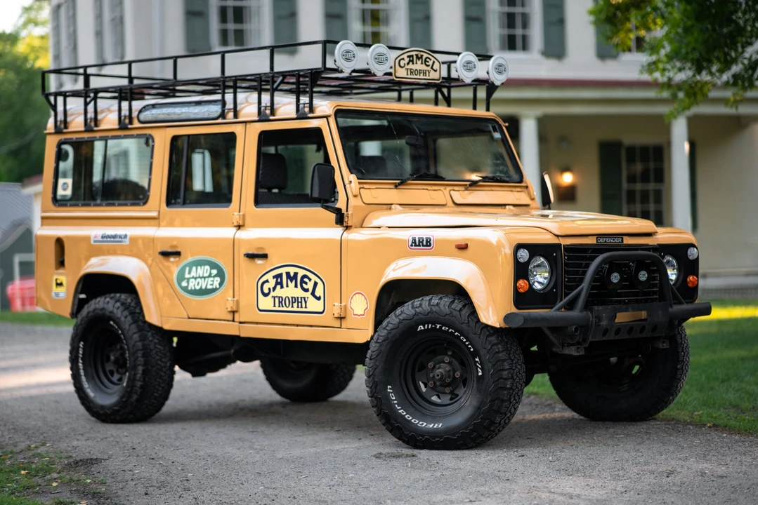 1991 Land Rover Defender 110 - Image 8 of 31