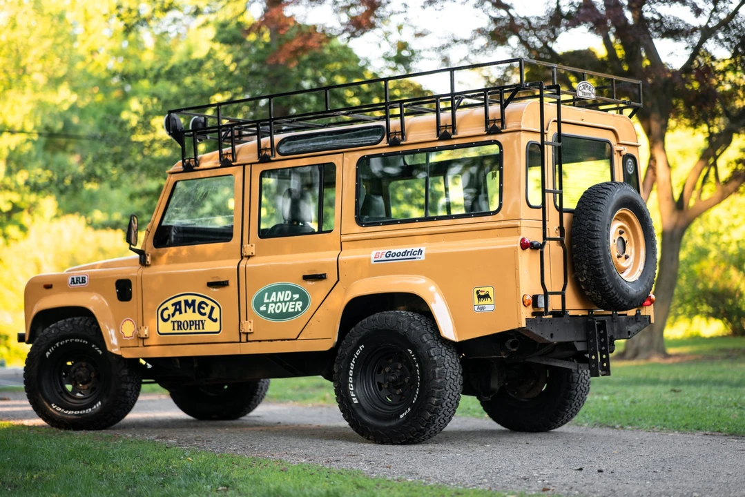 1991 Land Rover Defender 110 - Image 29 of 31
