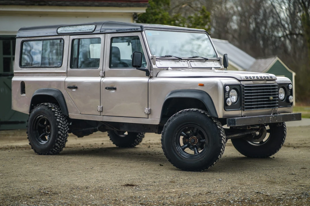 1991 Land Rover Defender 110 - Image 7 of 31