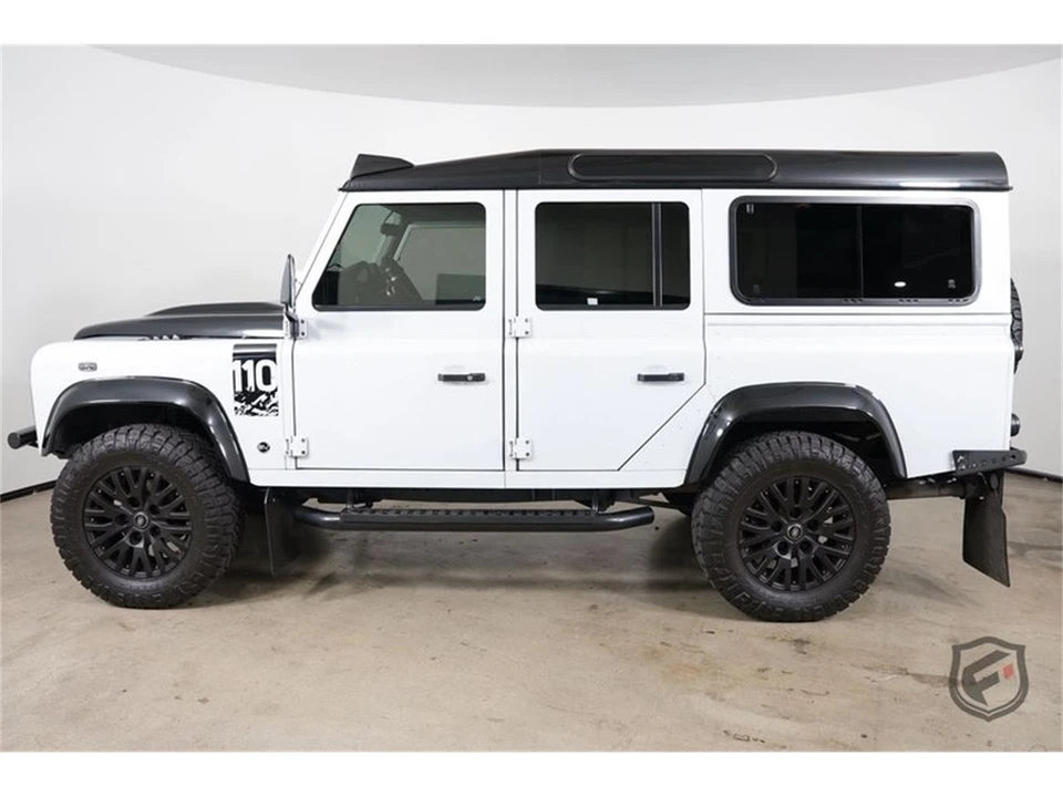 1991 Land Rover Defender 110 - Image 6 of 31